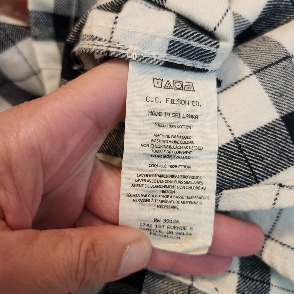 Filson Flannel Shirt XXL Womens Buttonup Alaskan Guide Plaid Black Cream Outdoor - Picture 12 of 13